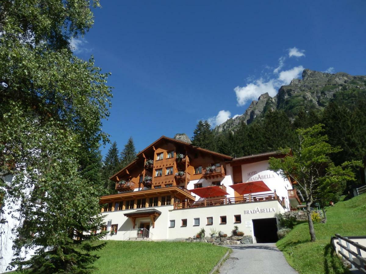גרגלן Hotel Bradabella - Montafon מראה חיצוני תמונה